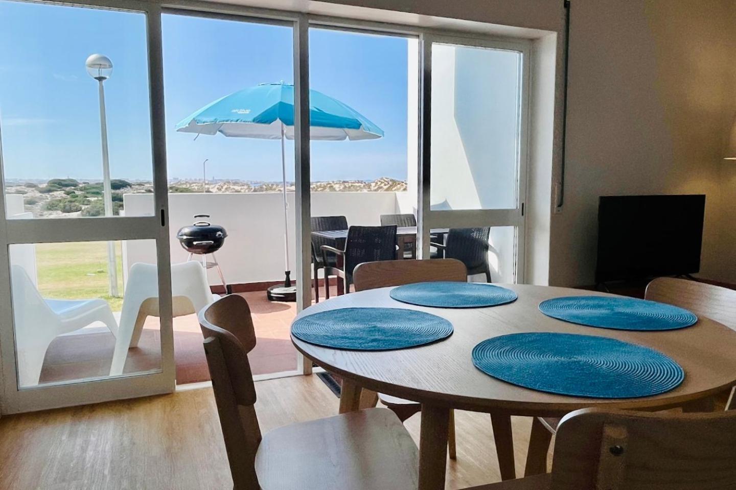 Apartamento Luciana - Beachside, Balcony, Sunset View フェレル エクステリア 写真